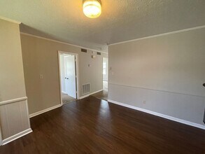 1012 Mark Dr in Shelby, NC - Building Photo - Building Photo