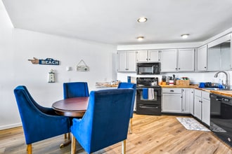 7806 Birch Bay Dr in Blaine, WA - Building Photo - Building Photo