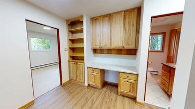 173 S Spring St in Midland, MI - Building Photo - Building Photo