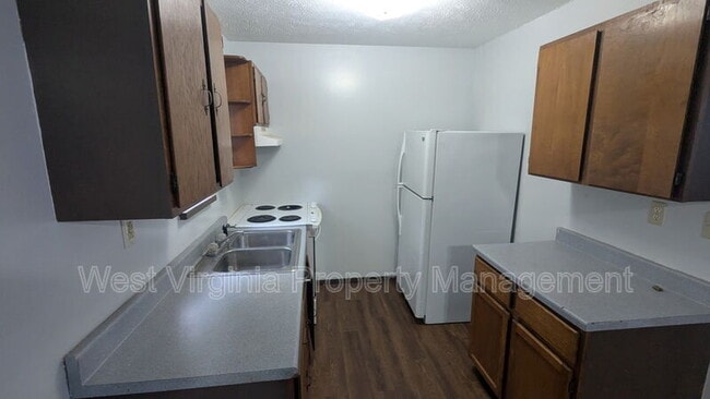 5 James Preston Ct in Parkersburg, WV - Building Photo - Building Photo