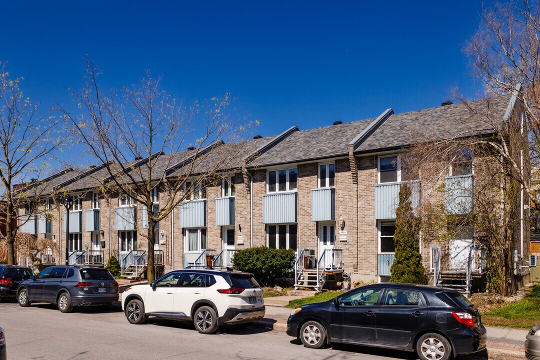 2003 Richardson St in Montréal, QC - Building Photo