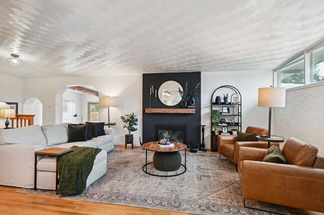 5944 S Milwaukee Way in Centennial, CO - Building Photo - Building Photo