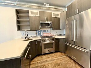 961 33rd St in Denver, CO - Foto de edificio - Building Photo
