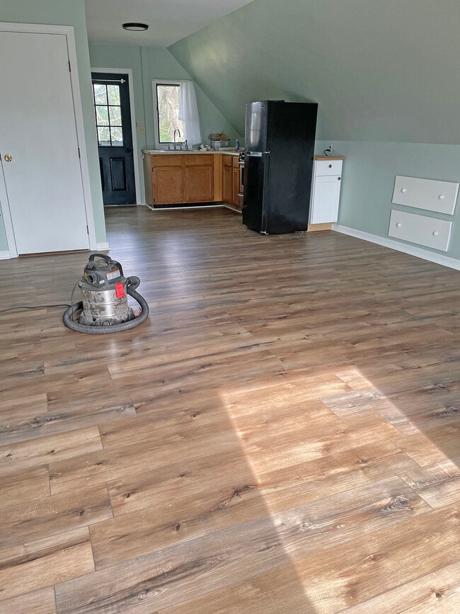 90 Shiloh Rd, Unit A in Durham, ME - Building Photo - Building Photo