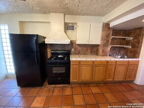 503 Verne St in San Antonio, TX - Building Photo - Building Photo