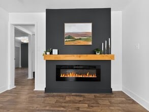 13 Blinker Ct in Middle River, MD - Building Photo - Building Photo