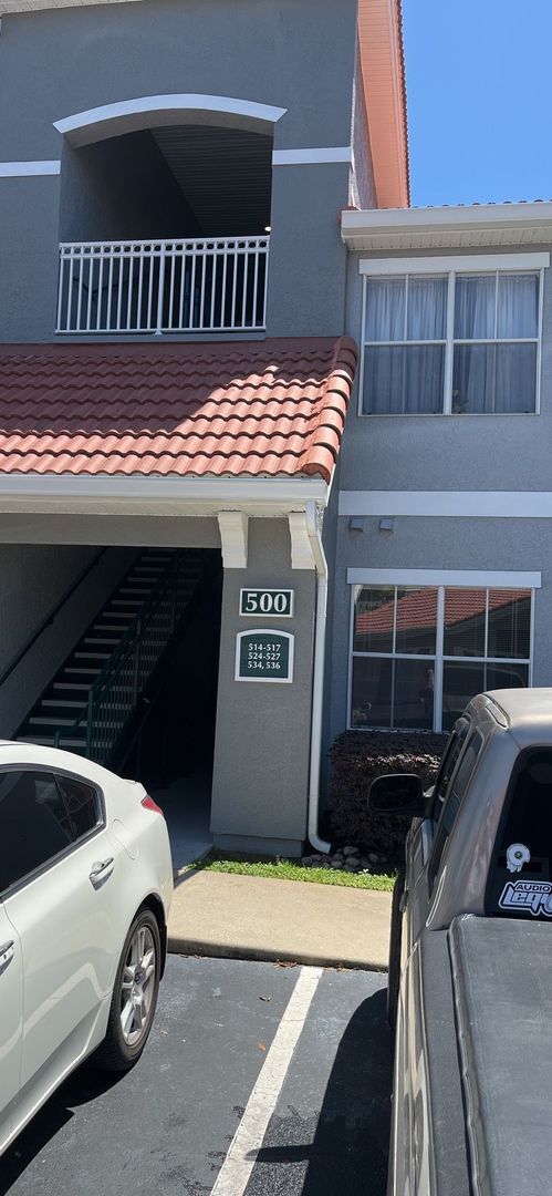 property at 18001 Richmond Pl Dr
