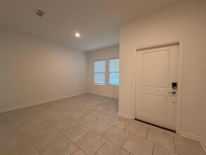 2030 Shaggy Fisher Dr in Apopka, FL - Building Photo - Building Photo