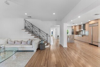 306 Cordova Rd in West Palm Beach, FL - Building Photo - Building Photo