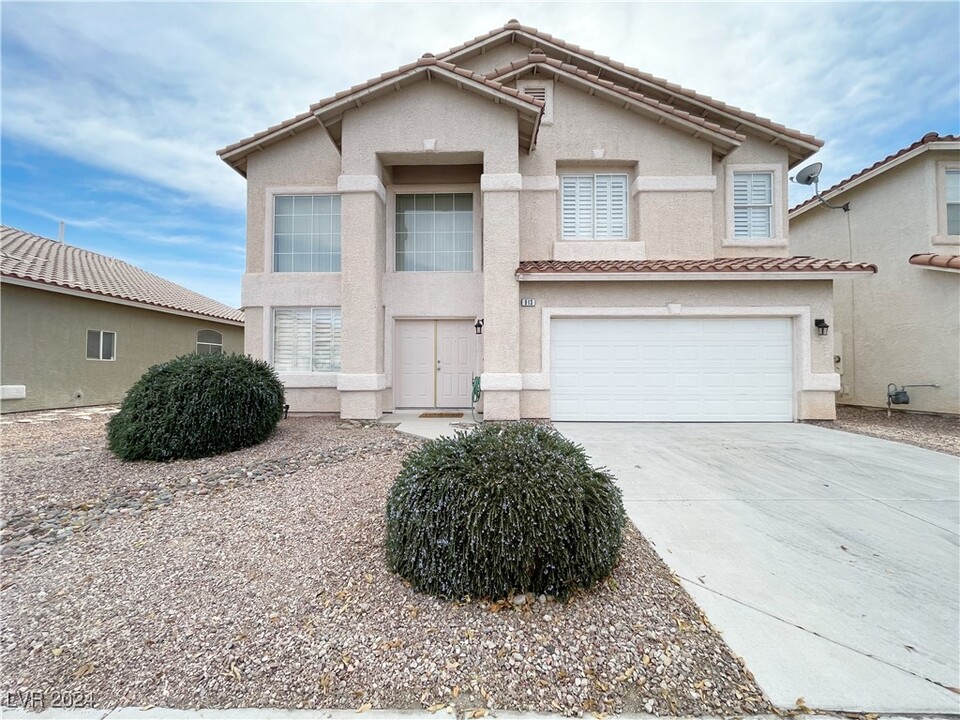 913 Dancing Rain Ct in Las Vegas, NV - Building Photo