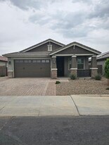 15092 W Portland St in Goodyear, AZ - Building Photo