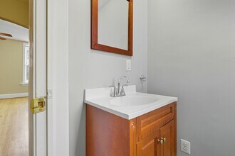 1112 S Bouldin St in Baltimore, MD - Building Photo - Building Photo