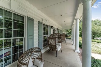 5090 Hazel Ferguson Dr in Fairfax, VA - Building Photo - Building Photo