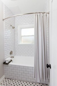 Interior Photo - The Eleanor Apartments in Los Angeles, California