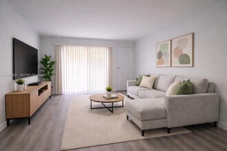 3251 NW 104th Ave in Coral Springs, FL - Building Photo - Building Photo