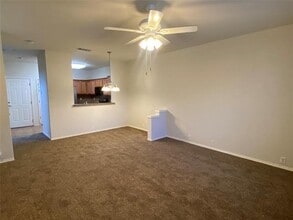 2725 Hyde Park Dr in Grand Prairie, TX - Building Photo - Building Photo