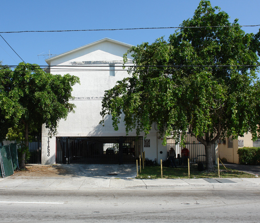 1153 SW 7th St in Miami, FL - Building Photo