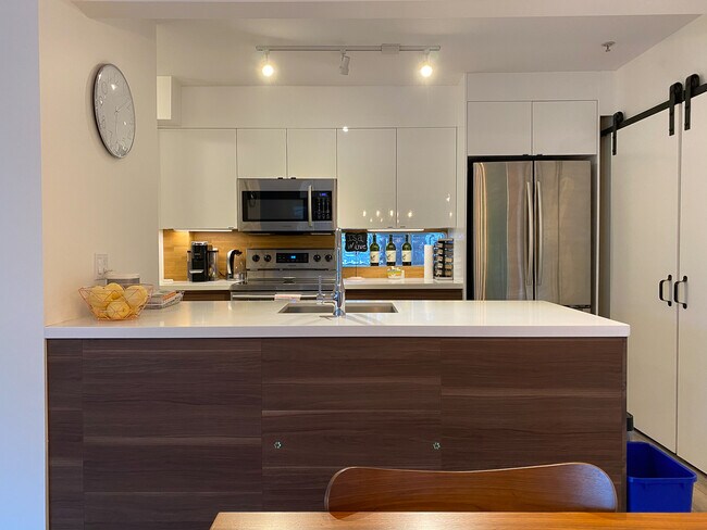 1688 8th Av E in Vancouver, BC - Building Photo - Building Photo