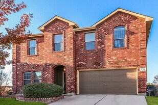 768 Chalk Knoll Rd in Fort Worth, TX - Building Photo