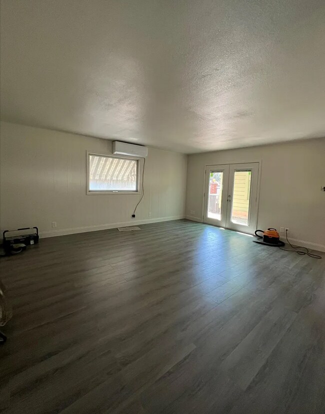 2101 Brunson Ave in Midland, TX - Building Photo - Building Photo