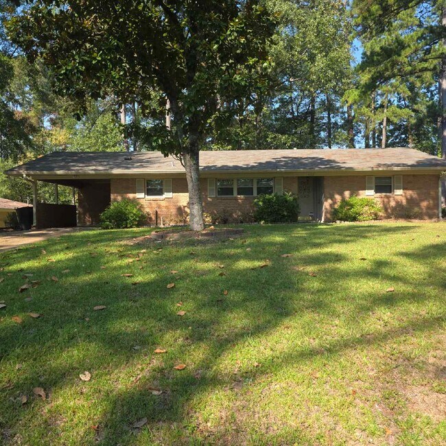 property at 402 Robert St