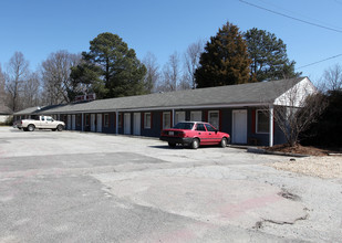 Starlite Motel in Wake Forest, NC - Building Photo - Building Photo