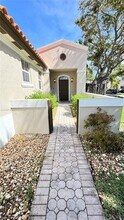 8337 NW 142nd St in Hialeah, FL - Building Photo - Building Photo
