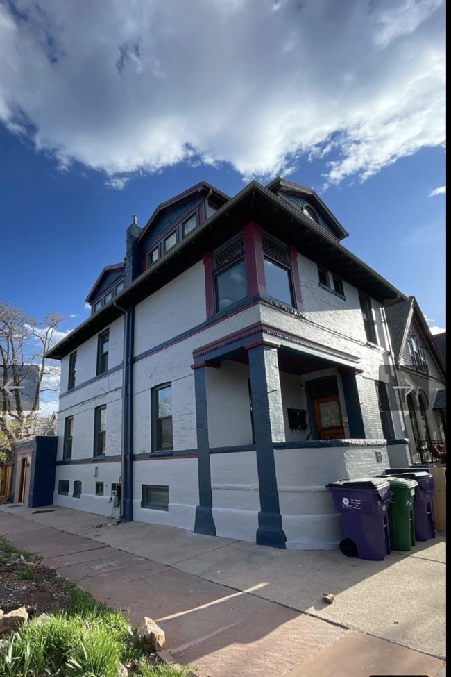 200 W Irvington Pl, Unit C