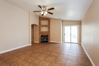 1019 Edgestone Mark Ave in North Las Vegas, NV - Building Photo - Building Photo