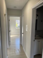 2919 Carmona Ave in Los Angeles, CA - Building Photo - Building Photo