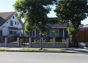 4219-4221 Griffin Ave in Los Angeles, CA - Building Photo - Building Photo