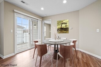 4951 Stratford Pine Ln in Dublin, OH - Building Photo - Building Photo