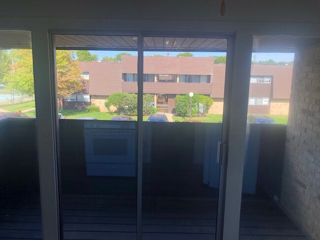 property at 336 N Green Bay Rd