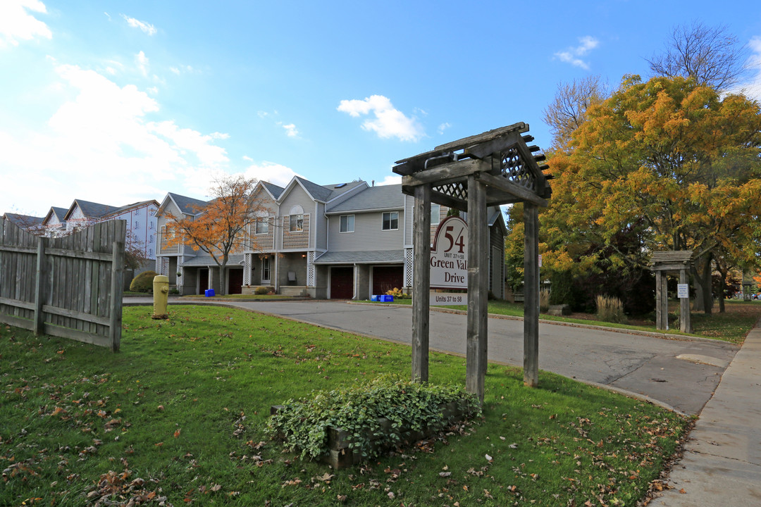 Tall Pines in Kitchener, ON - Building Photo