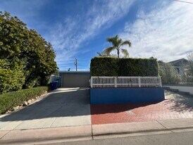 3200 Oak Ave in Manhattan Beach, CA - Building Photo