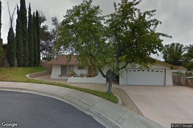 property at 871 Montview Dr