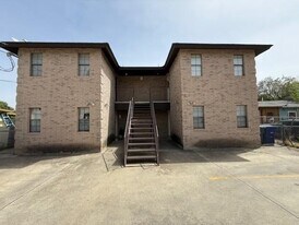 4717 Mims Ave in Laredo, TX - Building Photo