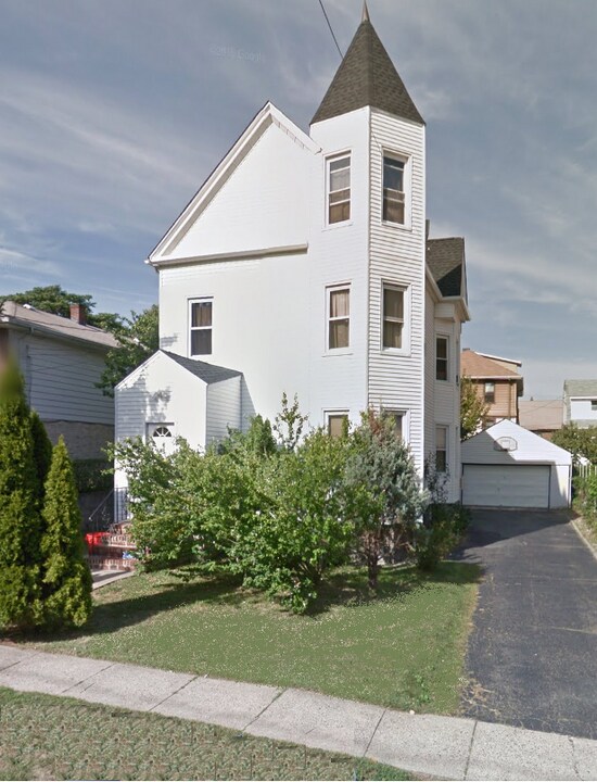 231 Columbus Pl, Unit #2 in Cliffside Park, NJ - Foto de edificio