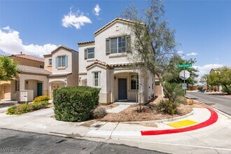 1154 Village Crossing Lane in Las Vegas, NV - Building Photo - Building Photo
