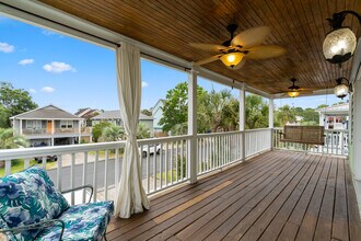 923 Searidge Ln in Carolina Beach, NC - Building Photo - Building Photo