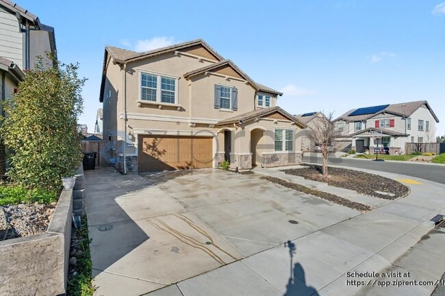202 Martos Ct in Lincoln, CA - Building Photo - Building Photo
