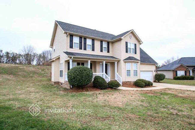 14904 Castlebridge Ln in Matthews, NC - Building Photo - Building Photo