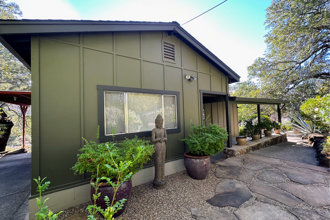 926 Champion Ln in Deer Park, CA - Building Photo - Building Photo