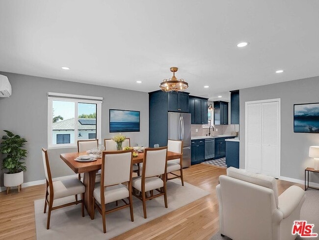 property at 2517 Curtis Ave