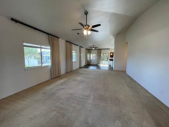 92-714-714 Welo St in Kapolei, HI - Building Photo - Building Photo