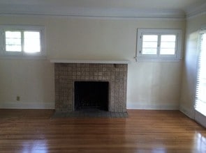 1255 E Orange Grove Blvd in Pasadena, CA - Building Photo - Building Photo