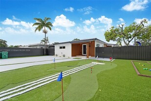 4301 NW 4th St in Miami, FL - Building Photo - Building Photo