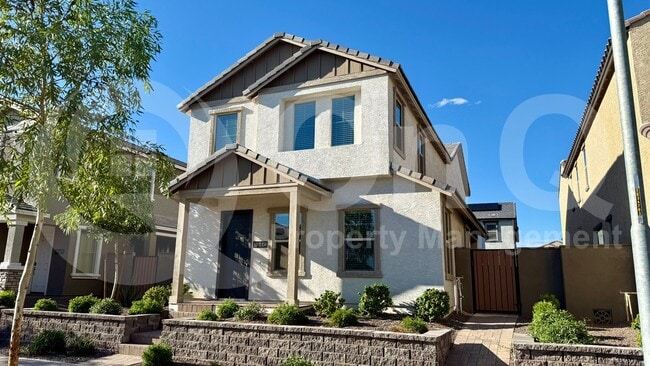 property at 1946 W Lariat Ln