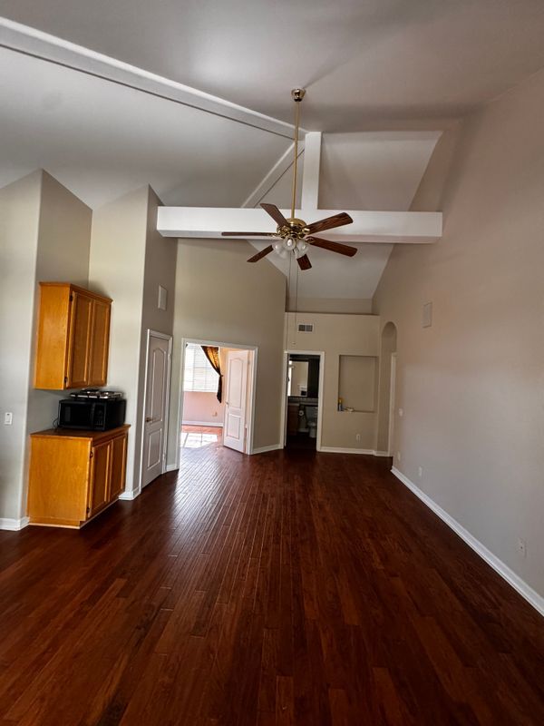 3424 Palermo Ct in Simi Valley, CA - Foto de edificio - Building Photo