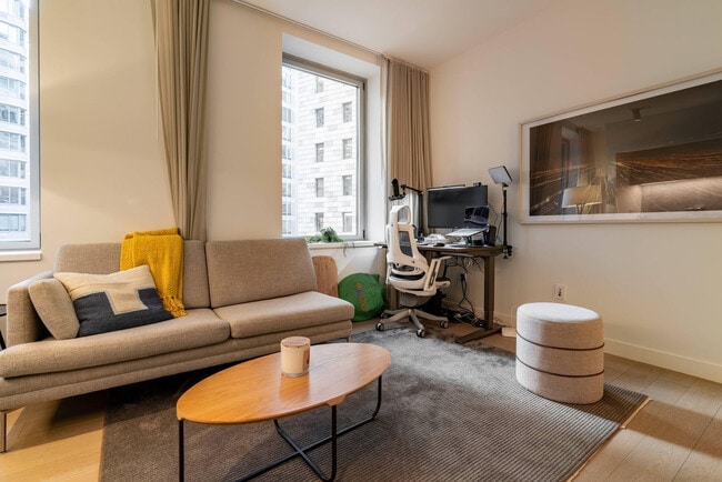 84 William St in New York, NY - Building Photo - Building Photo
